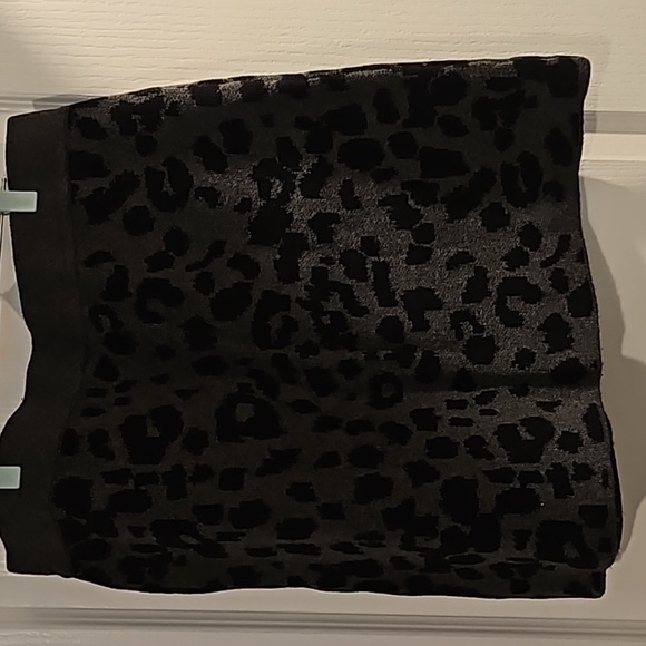 LOFT Outlet Skirt - Picture 6 of 8